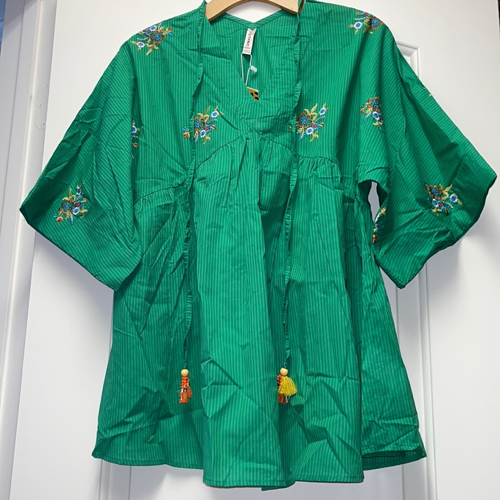 Ethnic Fusion Pakistan Tunic-Style Blouse